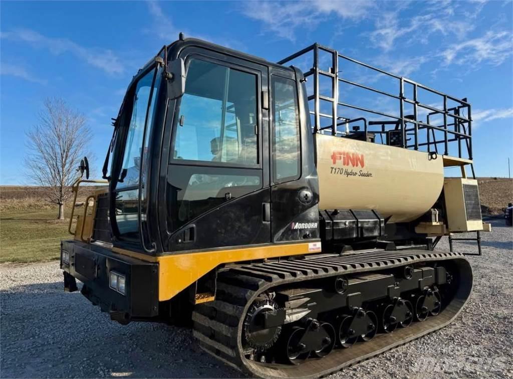 Finn T170 Pašizkrāvēji