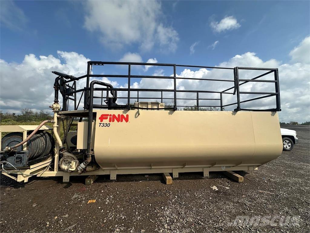 Finn T330 Pašizkrāvēji