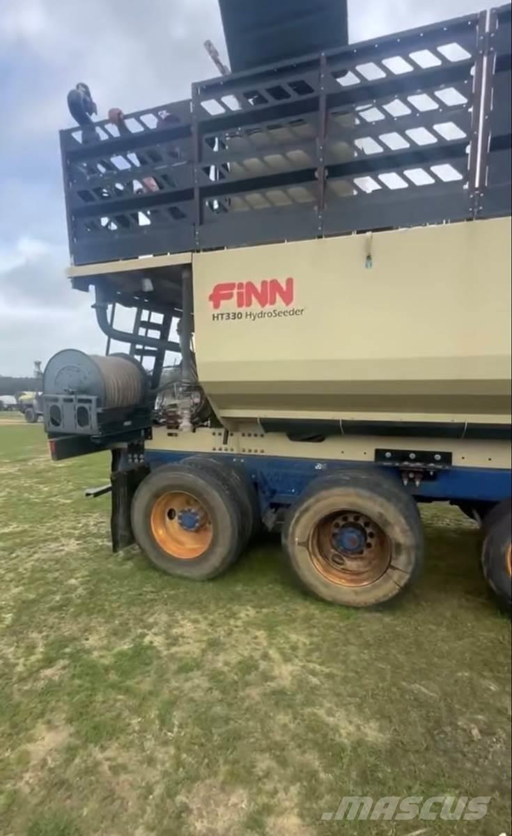Finn T330 Pašizkrāvēji