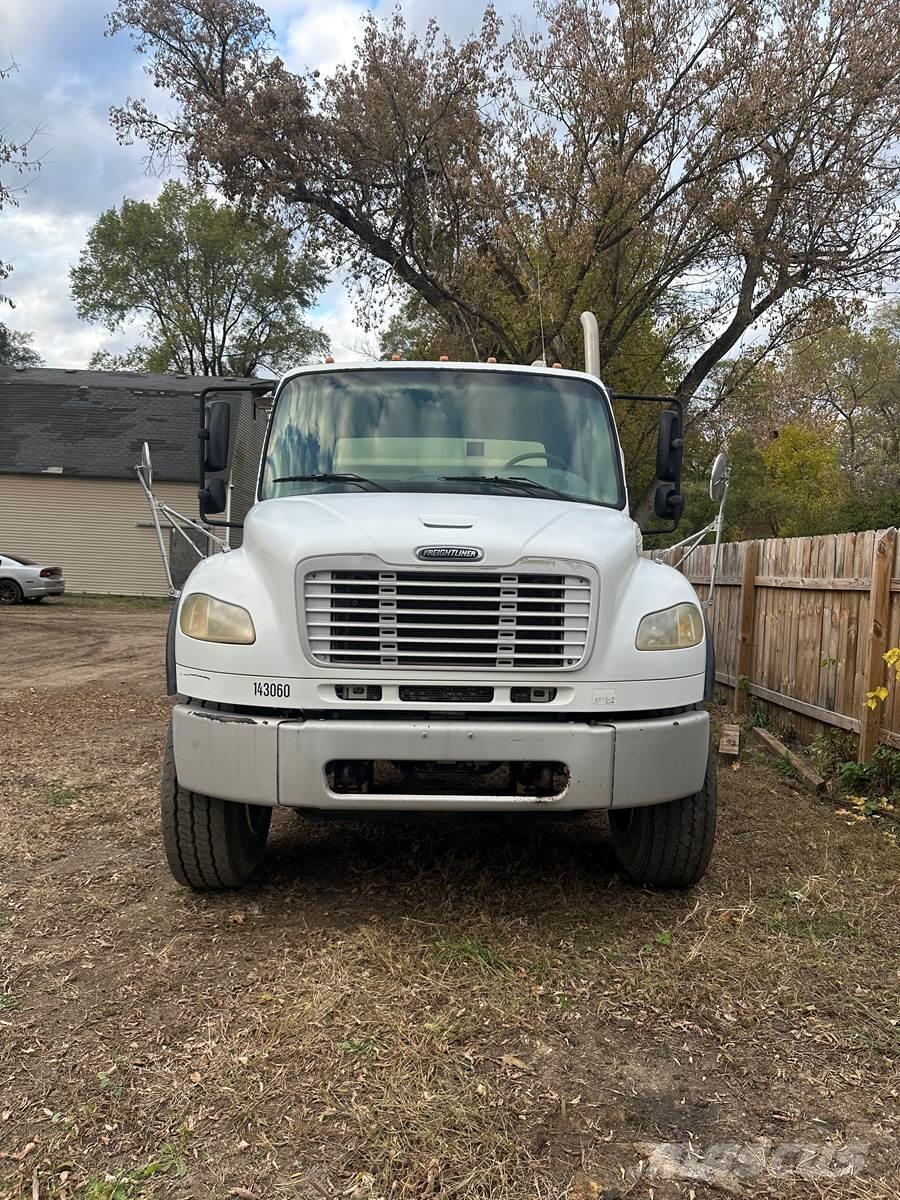 Finn T330 Pašizkrāvēji