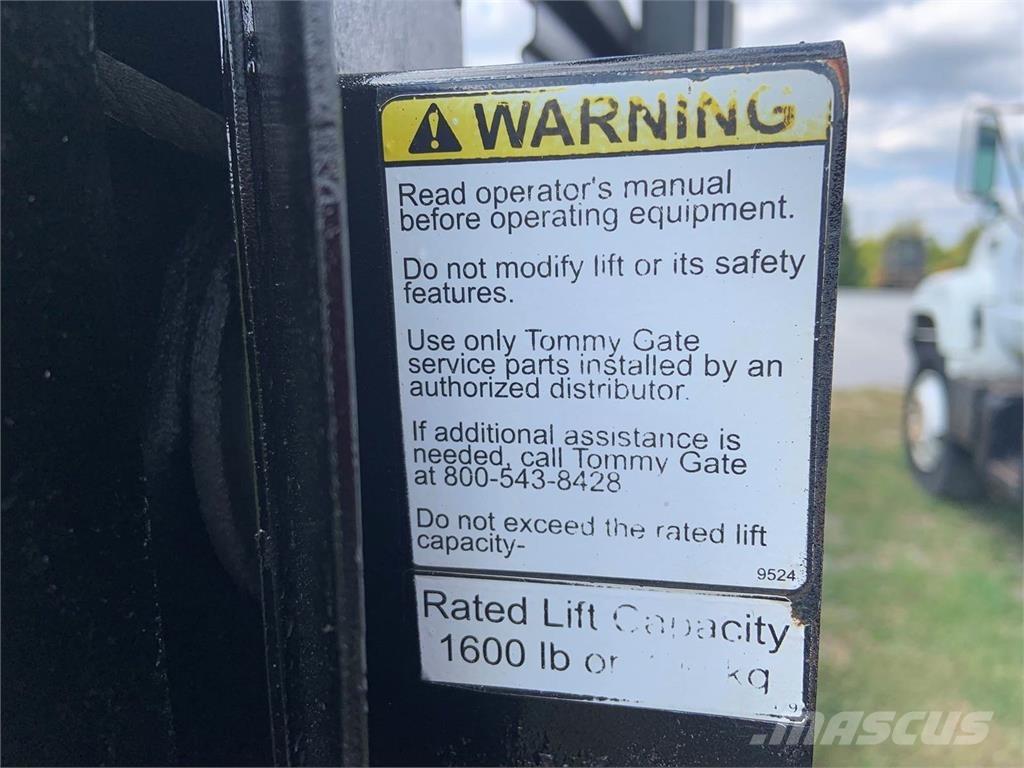 Ford 550 Dzīvnieku pārvadāšanas transports