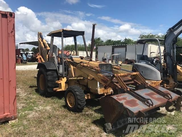 Ford 655D Ekskavatori-iekrāvēji