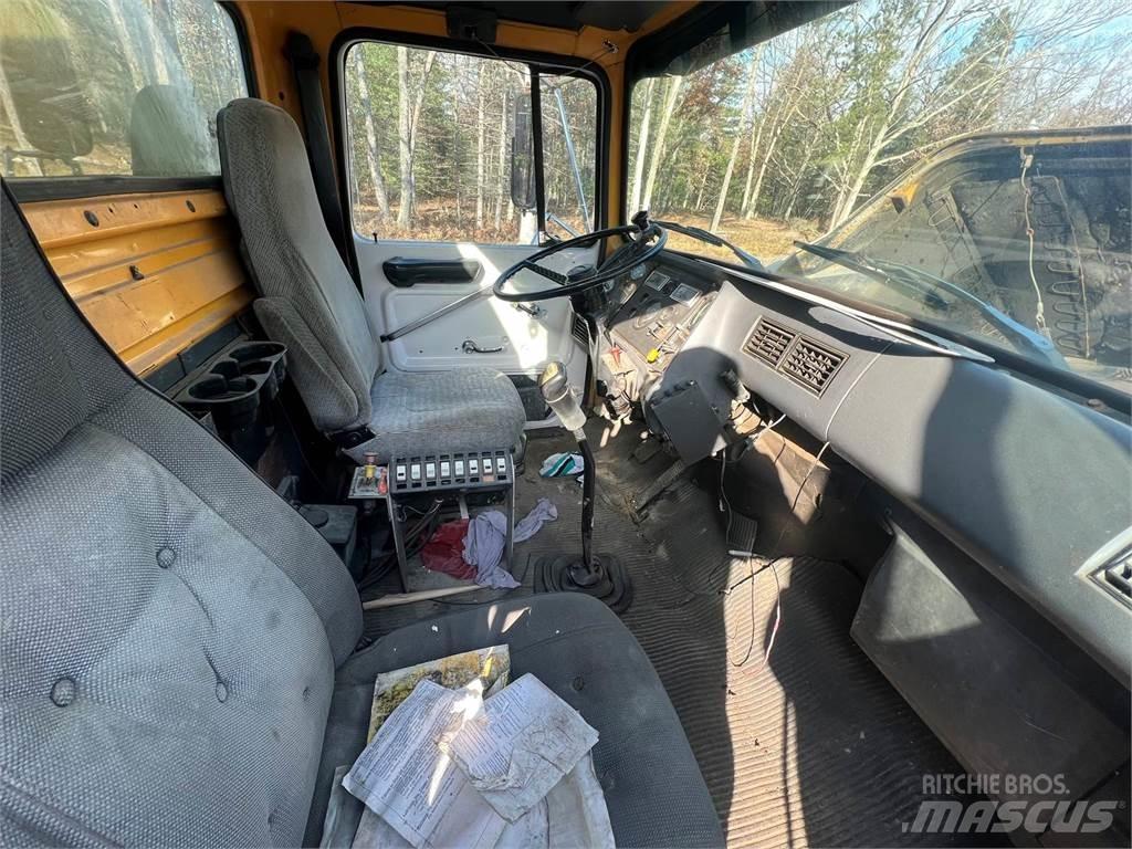 Ford 8000 Pilsētas atkritumvedēji