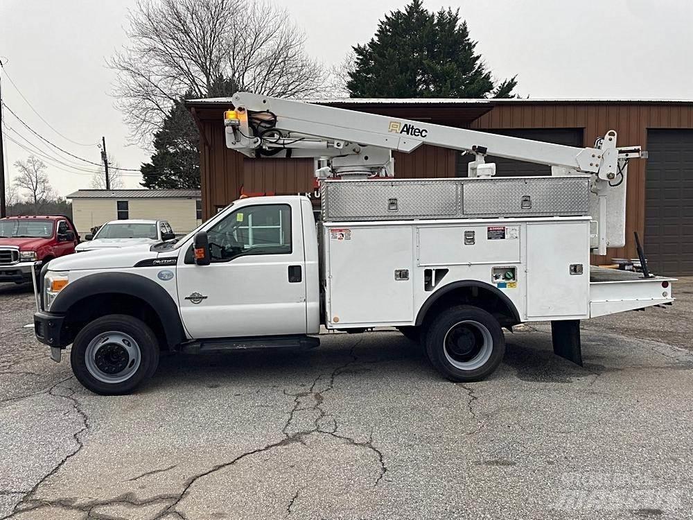 Ford F-450 Pacēlāji uz automašīnas bāzes