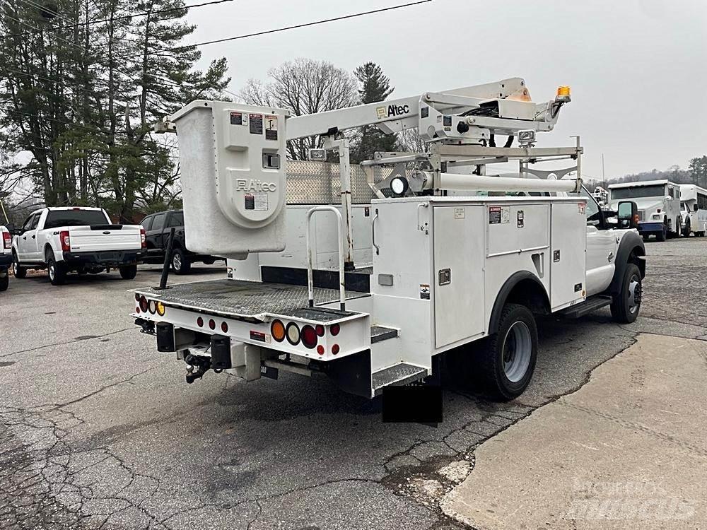 Ford F-450 Pacēlāji uz automašīnas bāzes