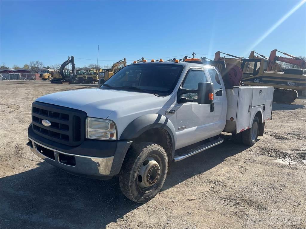 Ford F-450 Pilsētas atkritumvedēji