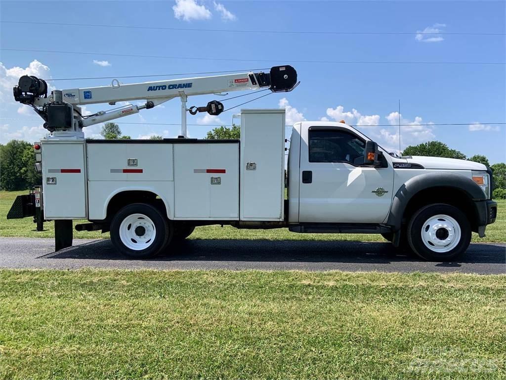 Ford F-450 Pilsētas atkritumvedēji