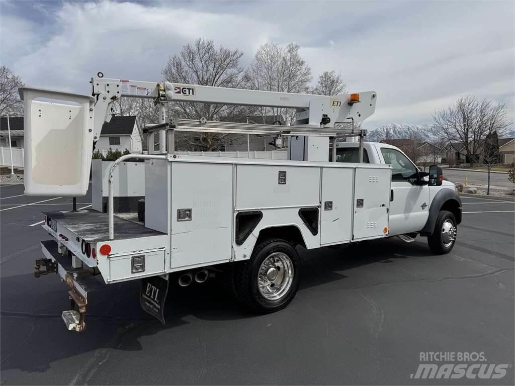 Ford F-450 Pacēlāji uz automašīnas bāzes