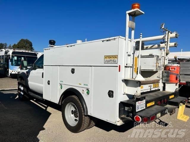 Ford F-550 Pilsētas atkritumvedēji