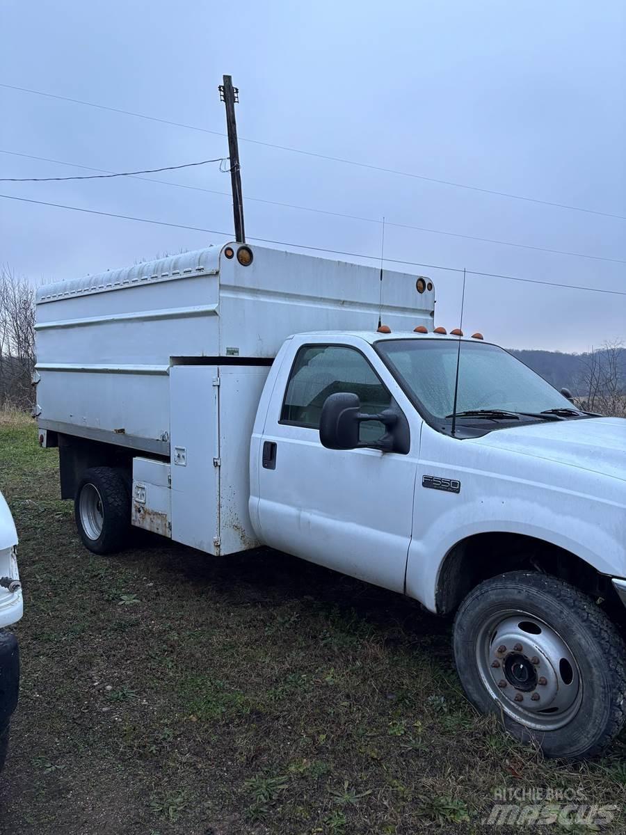 Ford F-550 Pilsētas atkritumvedēji
