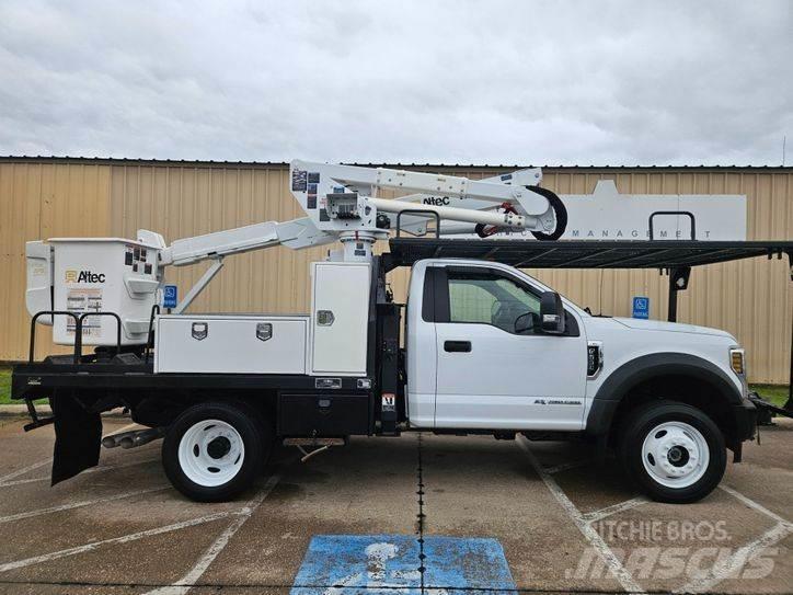 Ford F-550 Pacēlāji uz automašīnas bāzes