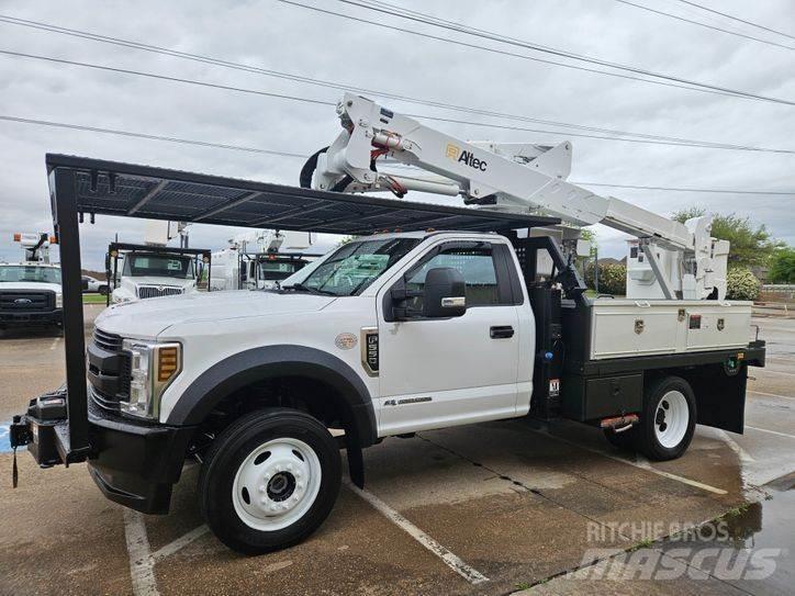 Ford F-550 Pacēlāji uz automašīnas bāzes