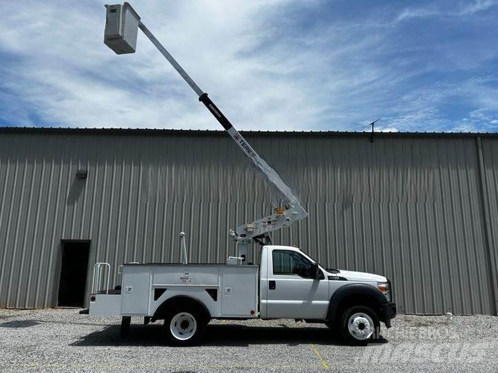 Ford F-550 Pacēlāji uz automašīnas bāzes