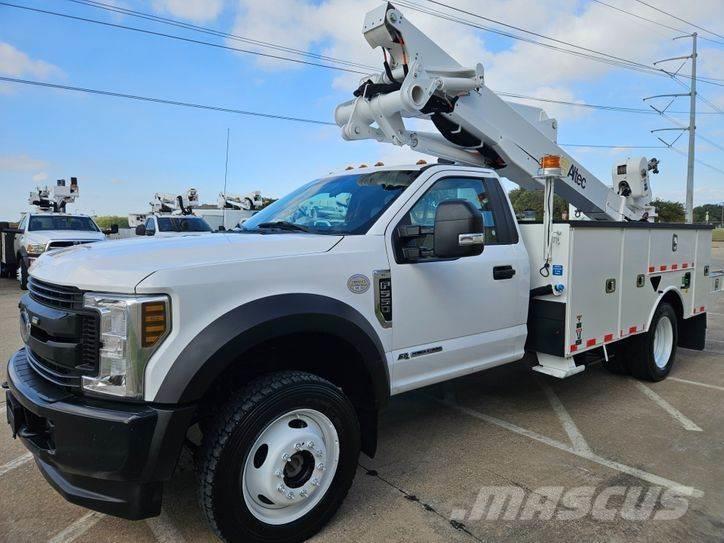 Ford F-550 Pacēlāji uz automašīnas bāzes