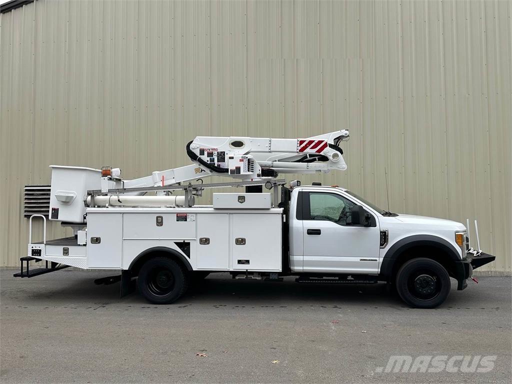 Ford F-550 Pacēlāji uz automašīnas bāzes