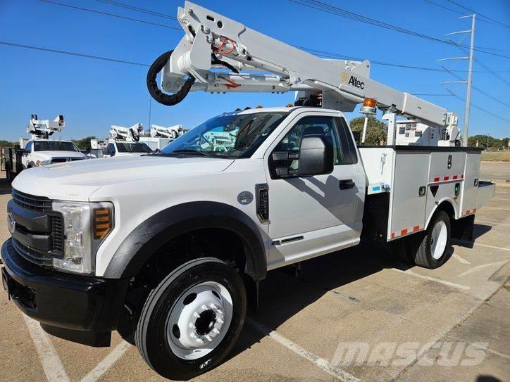 Ford F-550 Pacēlāji uz automašīnas bāzes