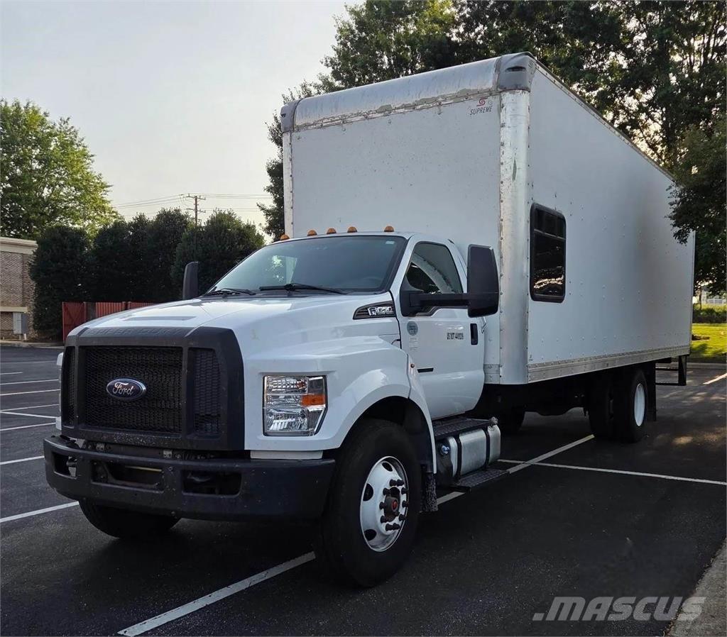Ford F-650 Furgons