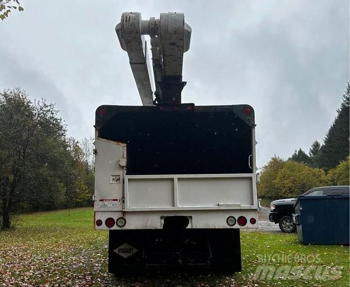 Ford F-750 Pacēlāji uz automašīnas bāzes