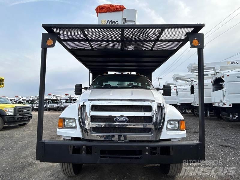 Ford F-750 Pacēlāji uz automašīnas bāzes