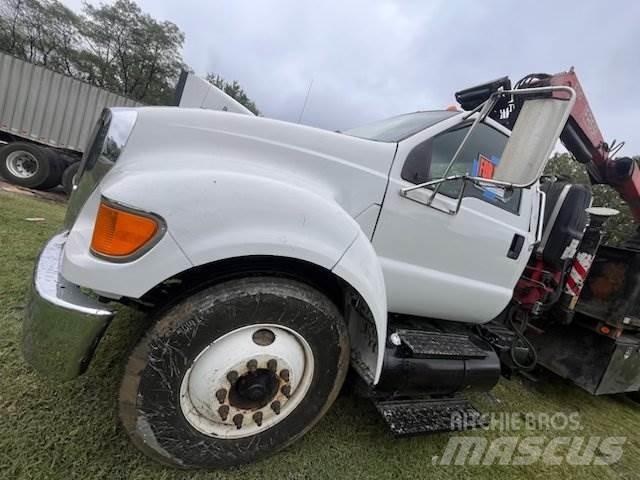 Ford F-750 Citi