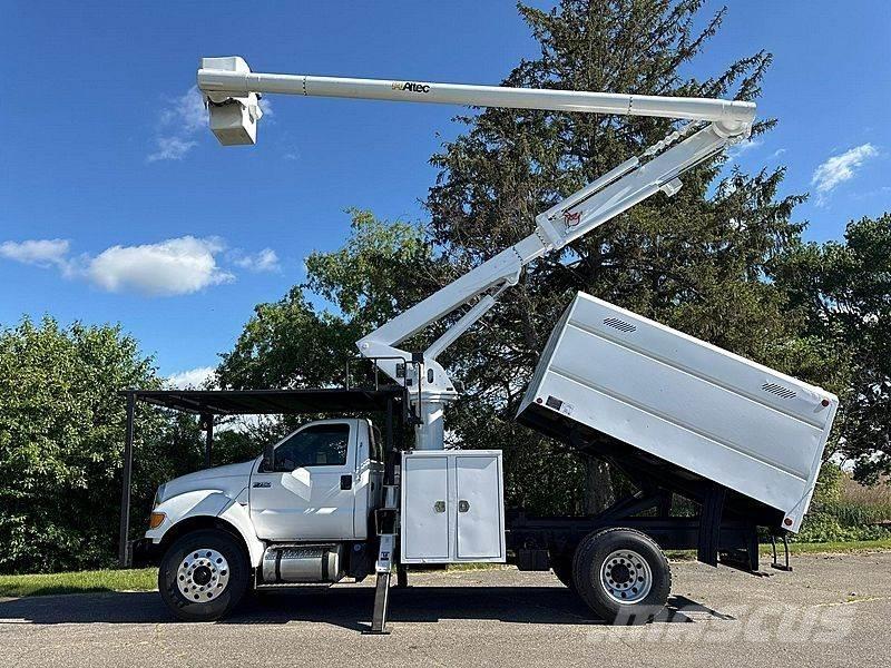 Ford F-750 Pacēlāji uz automašīnas bāzes