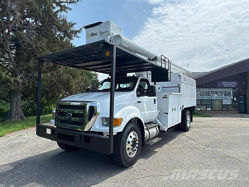Ford F-750 Pacēlāji uz automašīnas bāzes