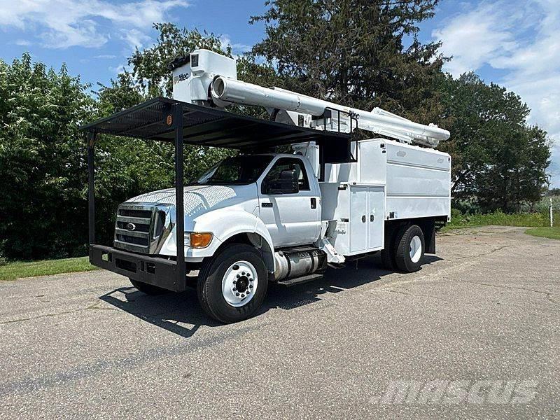 Ford F-750 Pacēlāji uz automašīnas bāzes