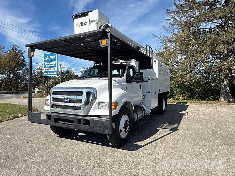 Ford F-750 Pacēlāji uz automašīnas bāzes