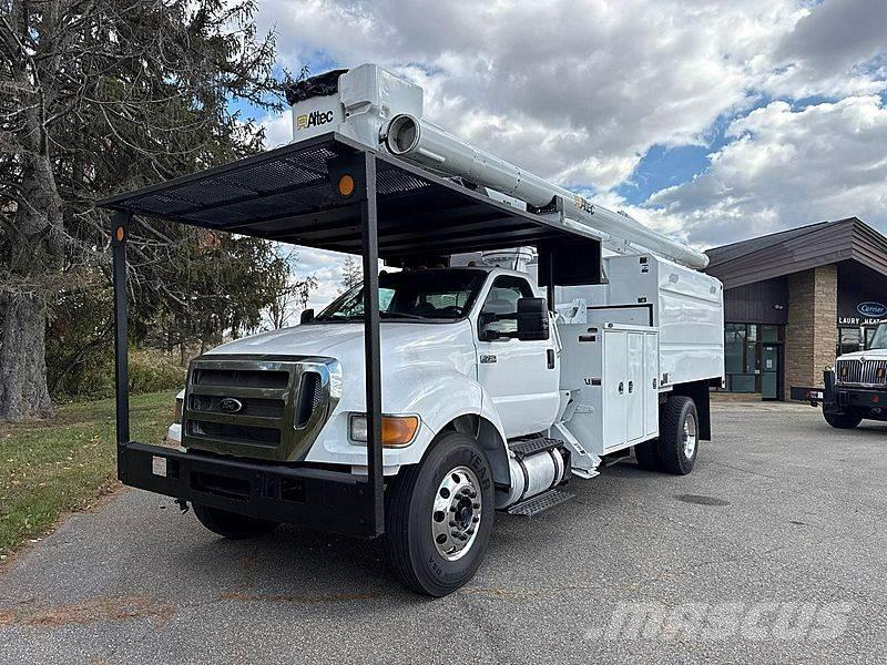Ford F-750 Pacēlāji uz automašīnas bāzes