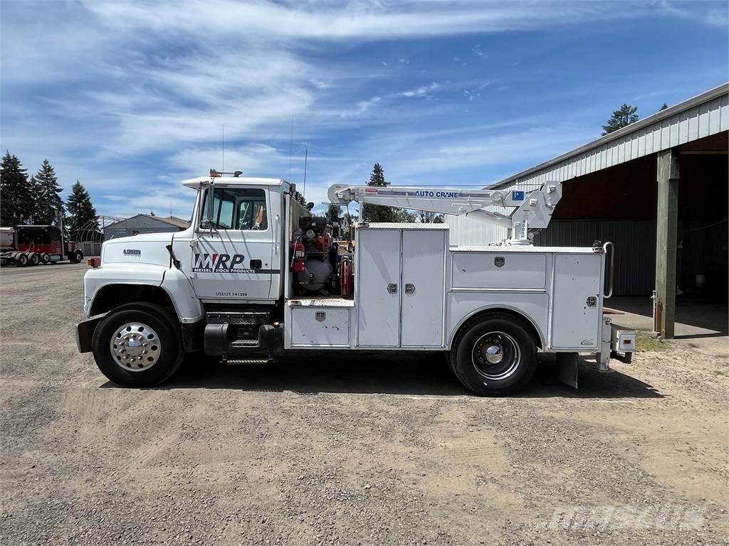 Ford L8000 Pilsētas atkritumvedēji