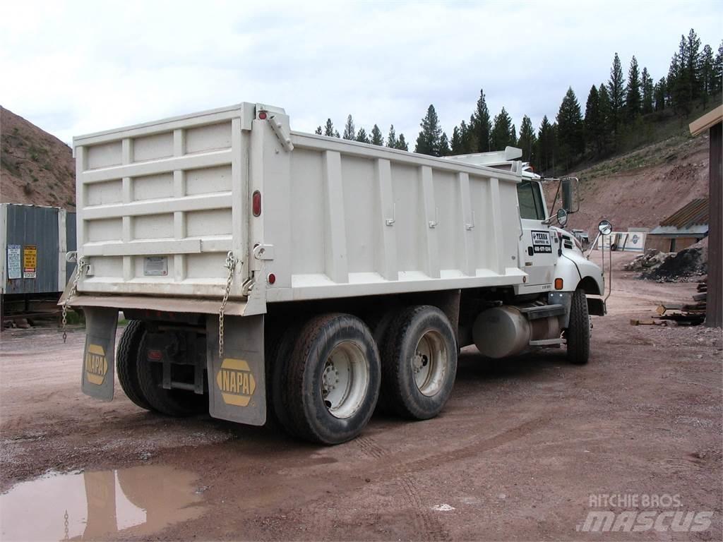 Ford LTA9000 Pašizgāzējs