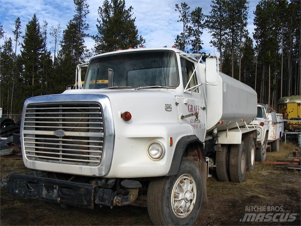 Ford LTS8000 Autocisterna