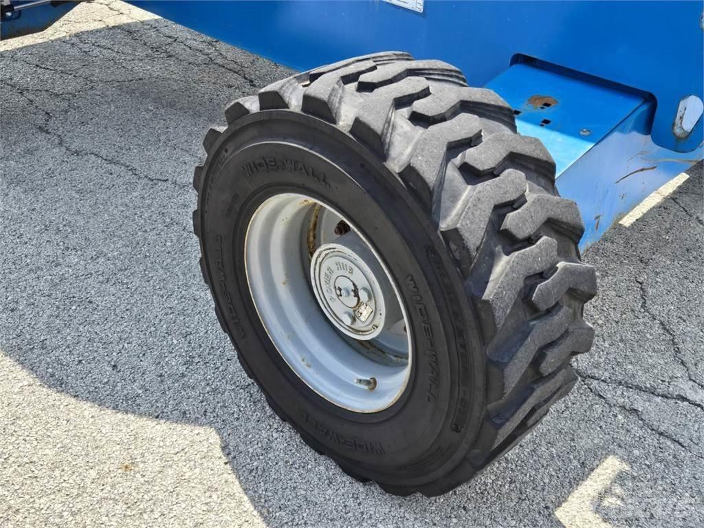 Genie S-45 Teleskopiskie pacēlāji