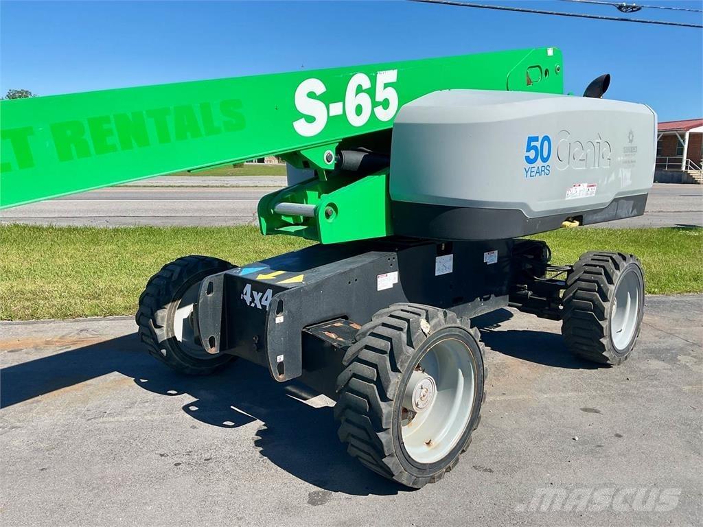 Genie S-65 Citi pacēlāji un platformas
