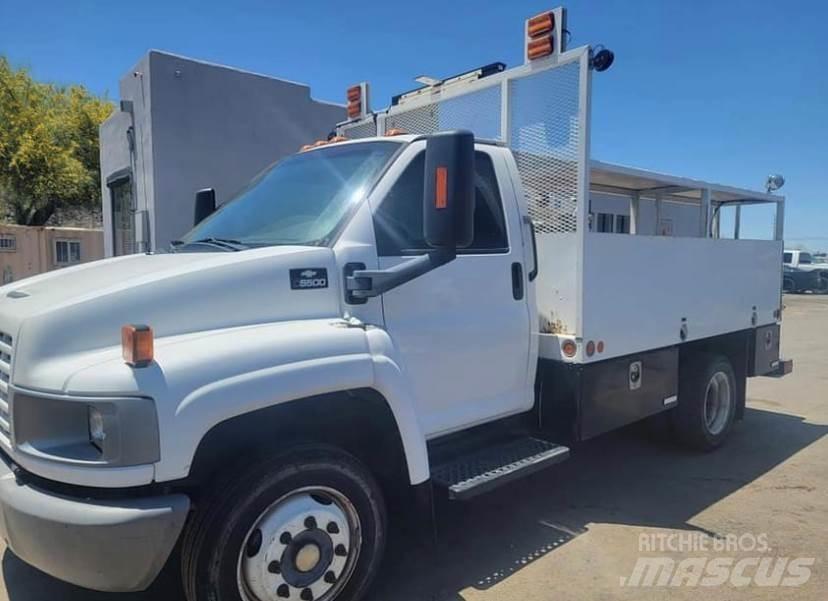 GMC 5500 Smagās mašīnas ar celtni