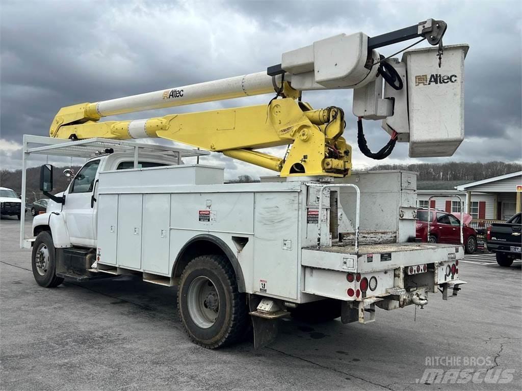 GMC 7500 Pacēlāji uz automašīnas bāzes