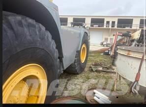 Grove 875C Celtņi nelīdzenām virsmām