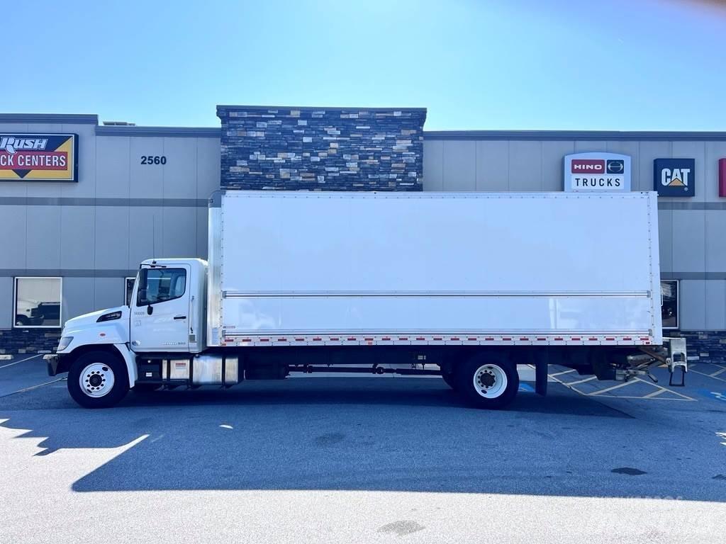 Hino 268A Furgons