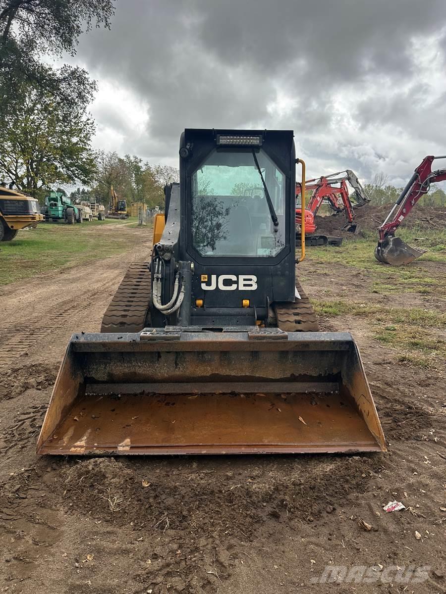 JCB 215T Lietoti riteņu kompaktiekrāvēji