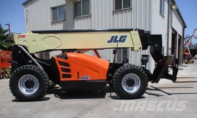 JLG 1055 Teleskopiskie manipulatori