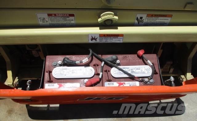 JLG 1930ES Šķerveida pacēlāji