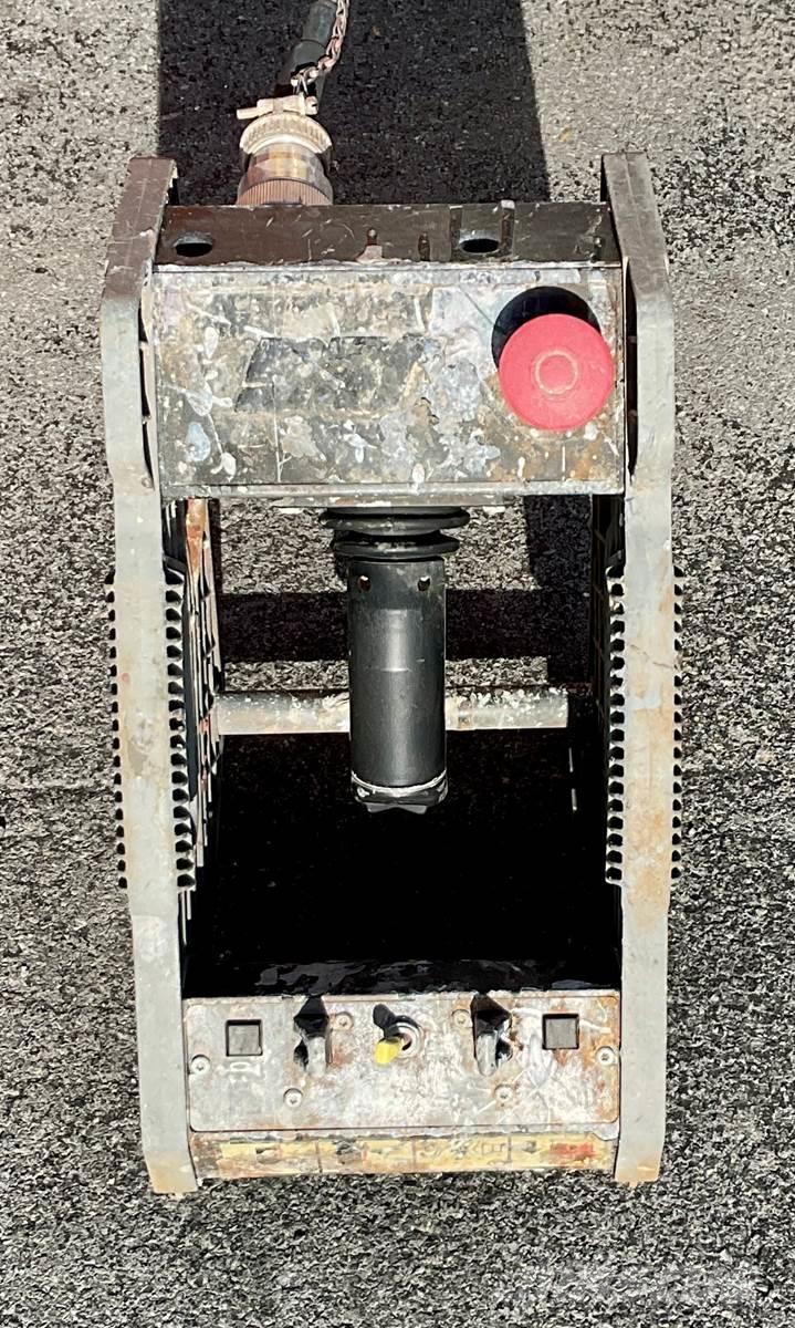 JLG 1930ES Šķerveida pacēlāji