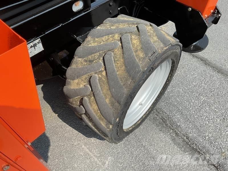JLG 260MRT Šķerveida pacēlāji