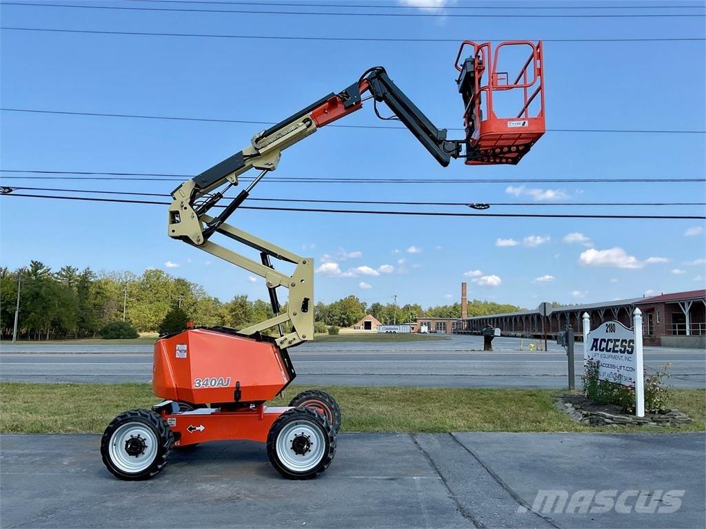 JLG 340AJ Citi pacēlāji un platformas