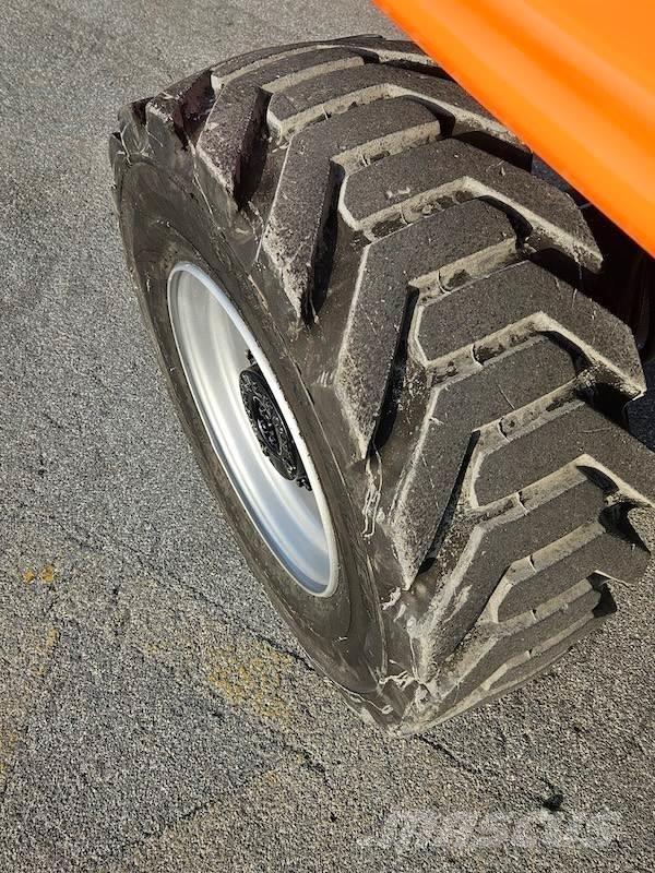 JLG 400S Teleskopiskie pacēlāji