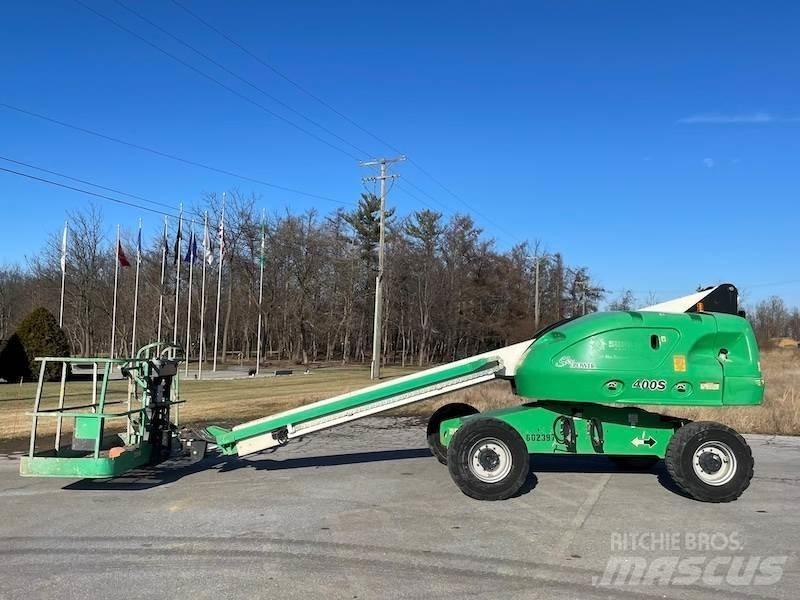 JLG 400S Teleskopiskie pacēlāji