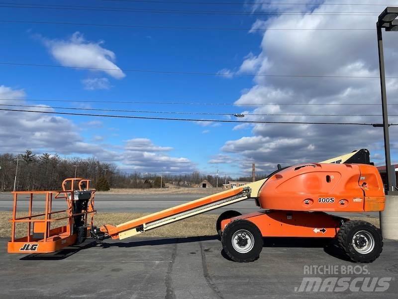 JLG 400S Teleskopiskie pacēlāji