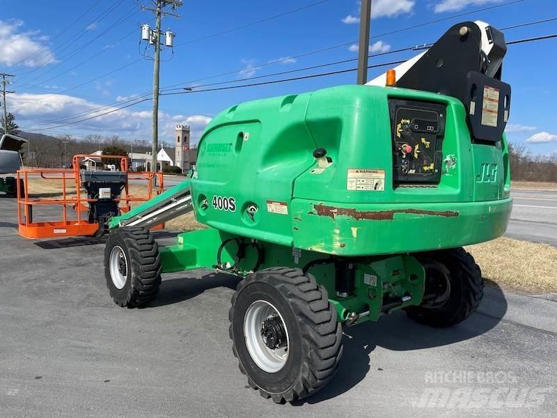JLG 400S Teleskopiskie pacēlāji