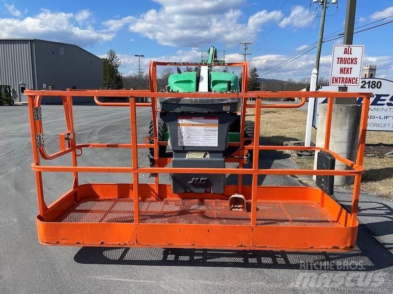JLG 400S Teleskopiskie pacēlāji