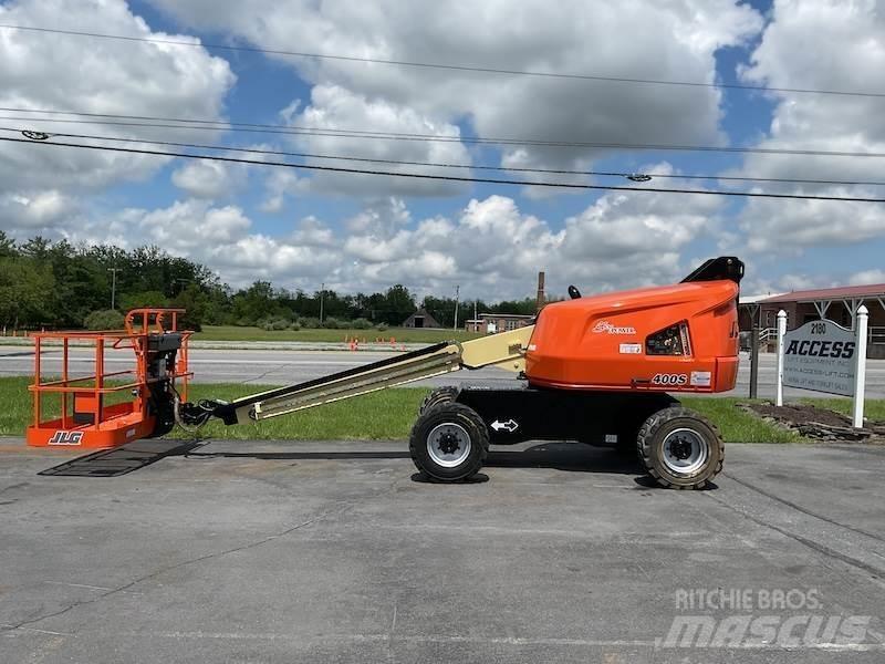 JLG 400S Teleskopiskie pacēlāji